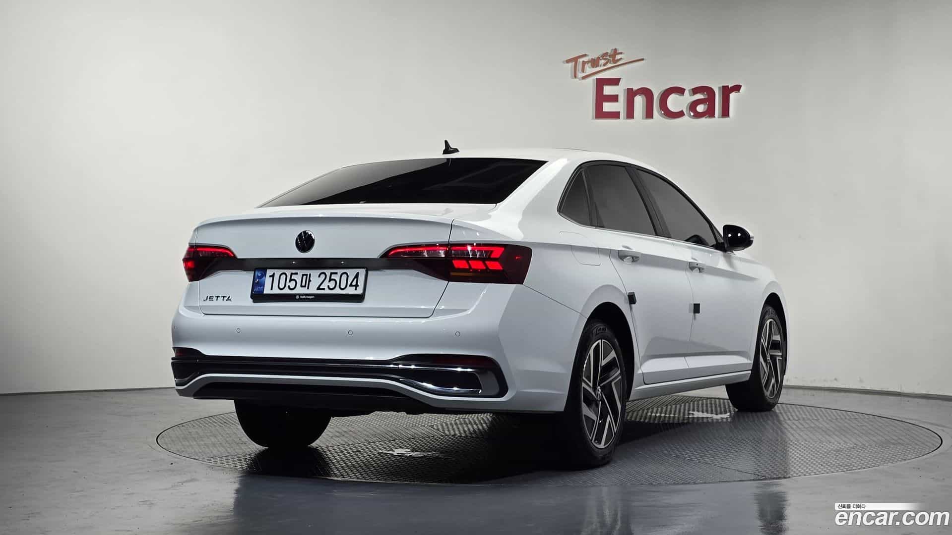 Jetta Volkswagen 2023.11-OUTER-002