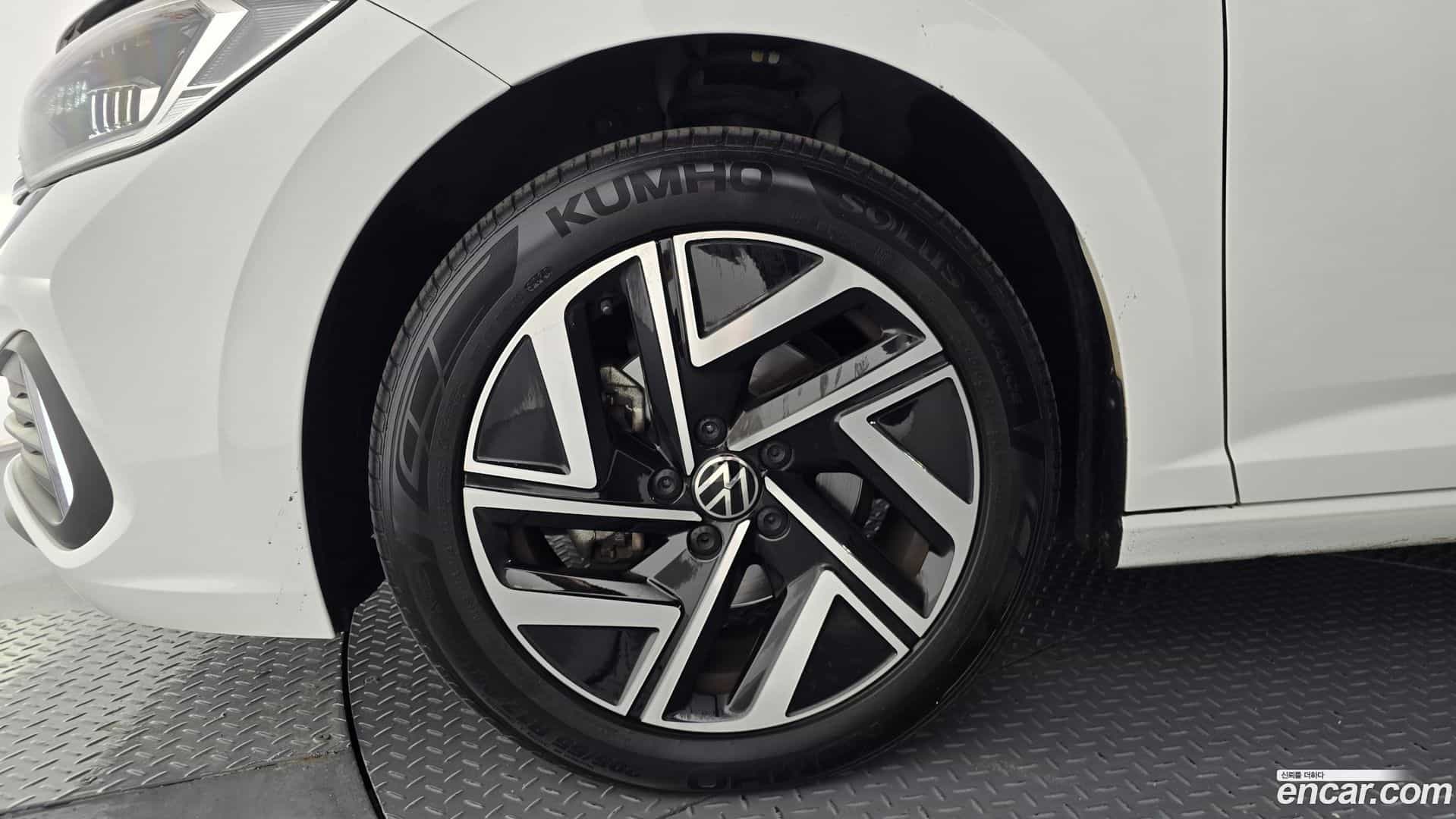Jetta Volkswagen 2023.11-OUTER-005