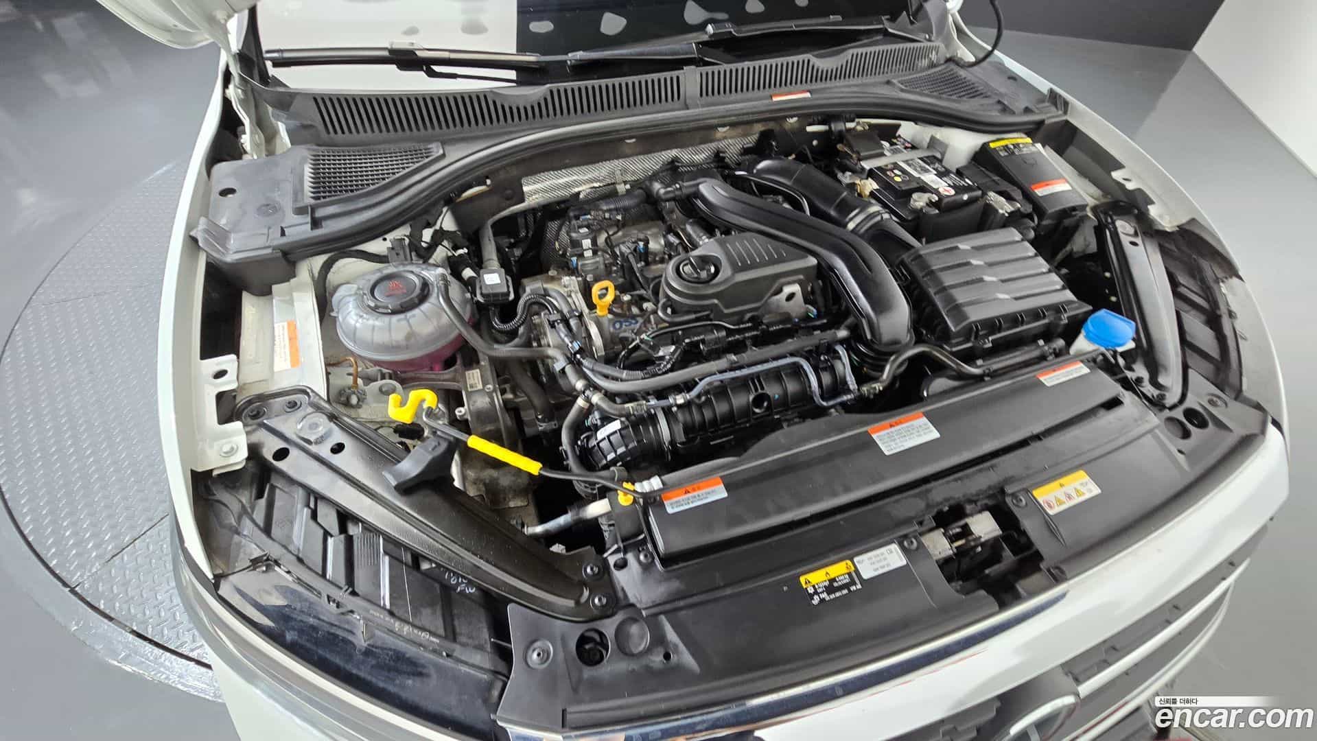 Jetta Volkswagen 2023.11-OUTER-006