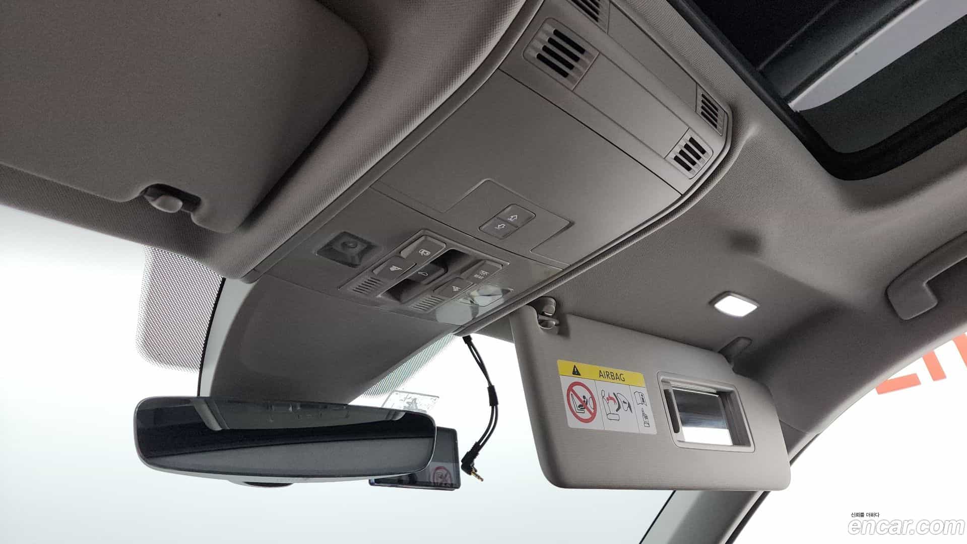 Tiguan Volkswagen 2020.10-OPTION-040