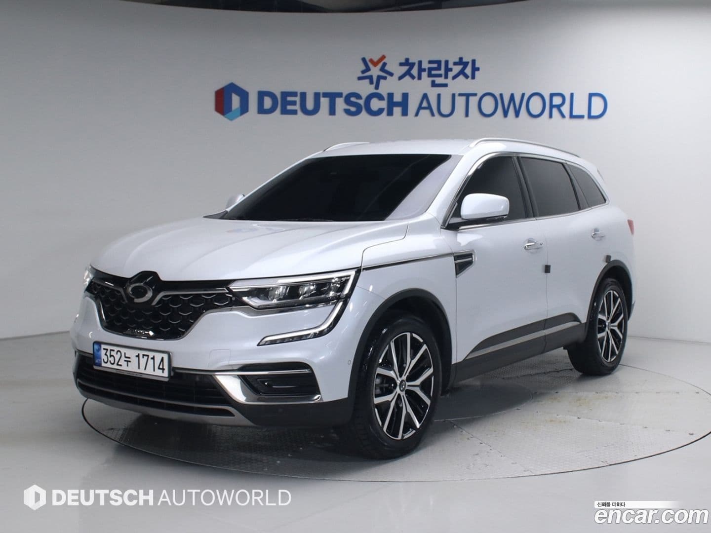 Main__Slider__Photo:QM6 Renault Korea 2021.4-0