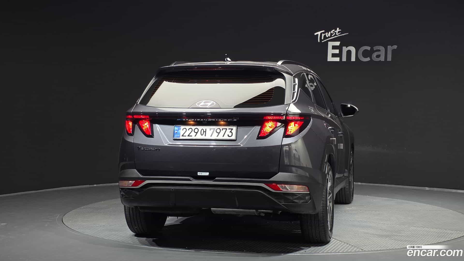 Tucson Hyundai 2022.1-OUTER-004