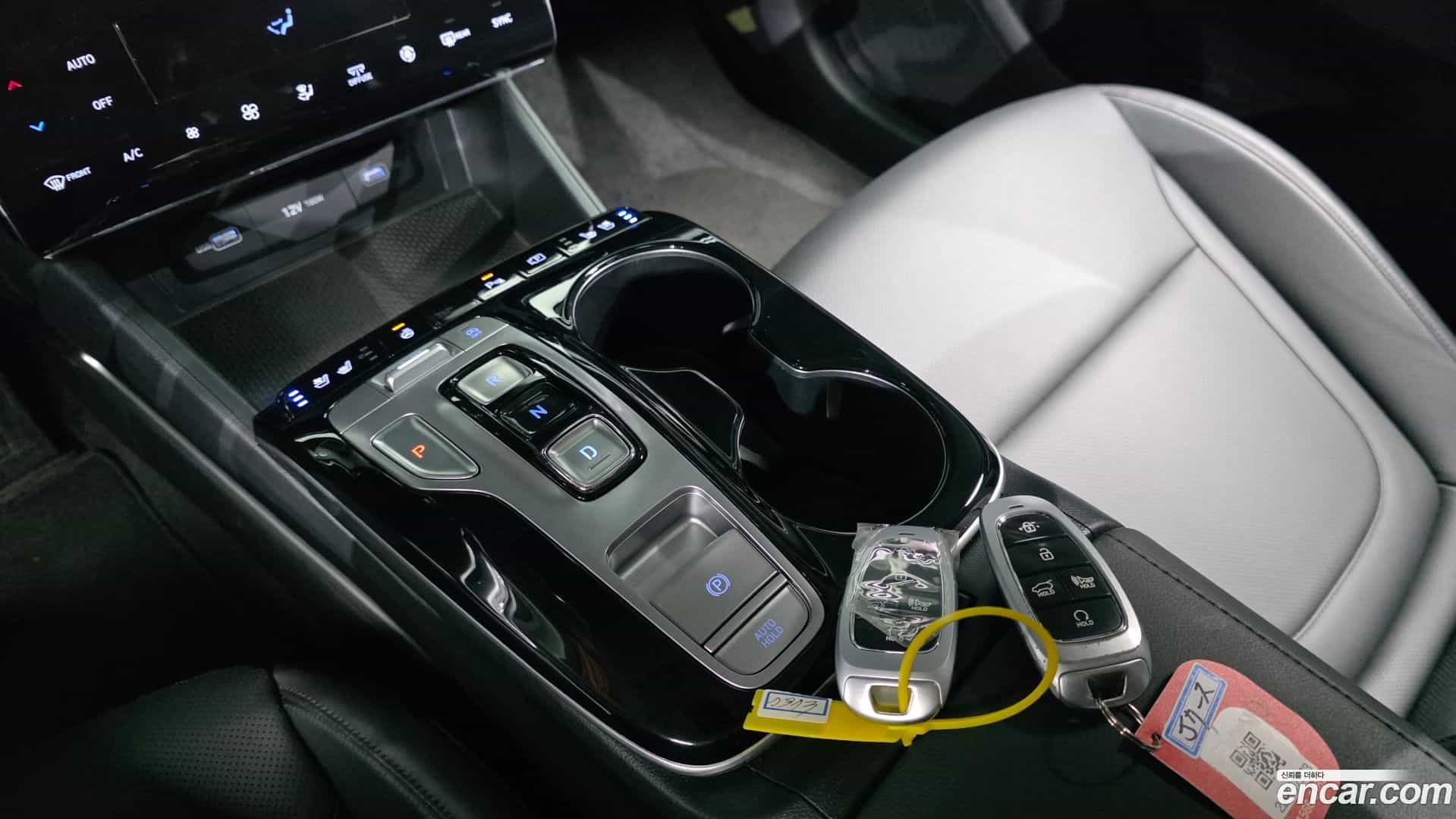 Tucson Hyundai 2022.1-INNER-009