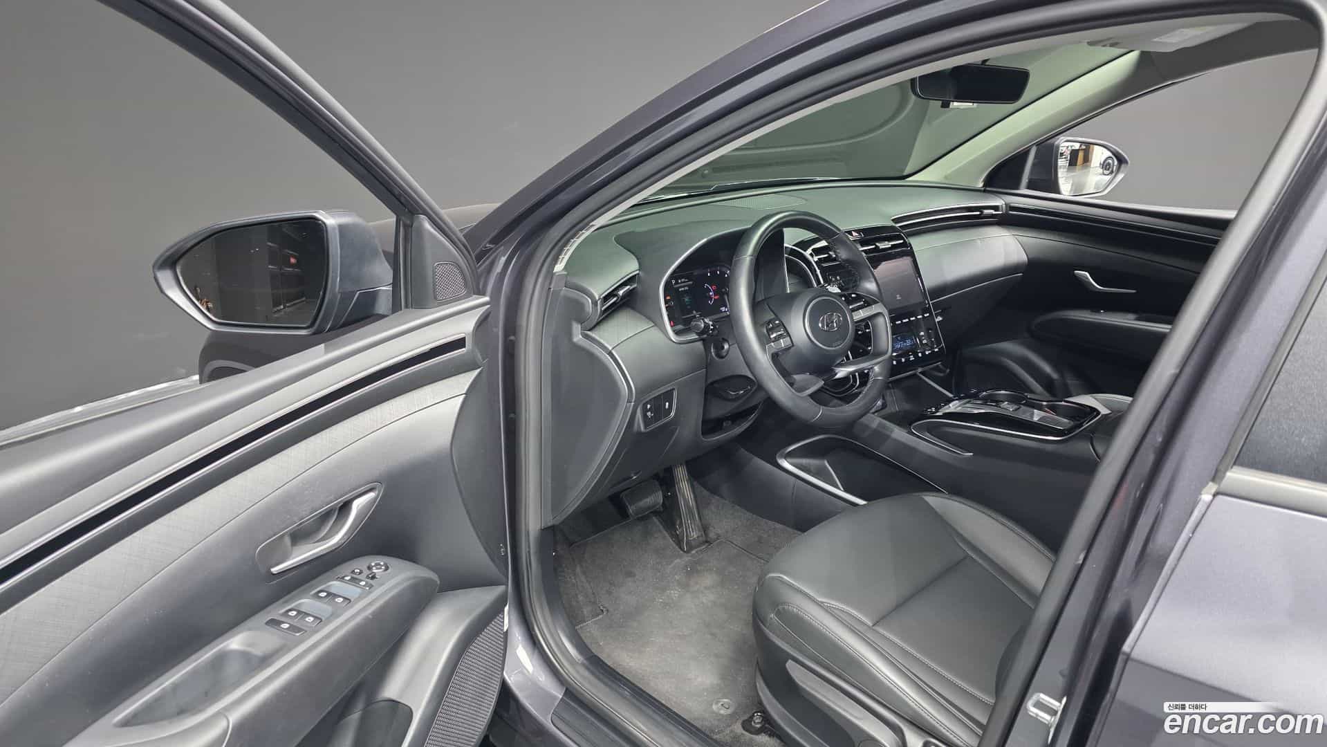 Tucson Hyundai 2022.1-INNER-010
