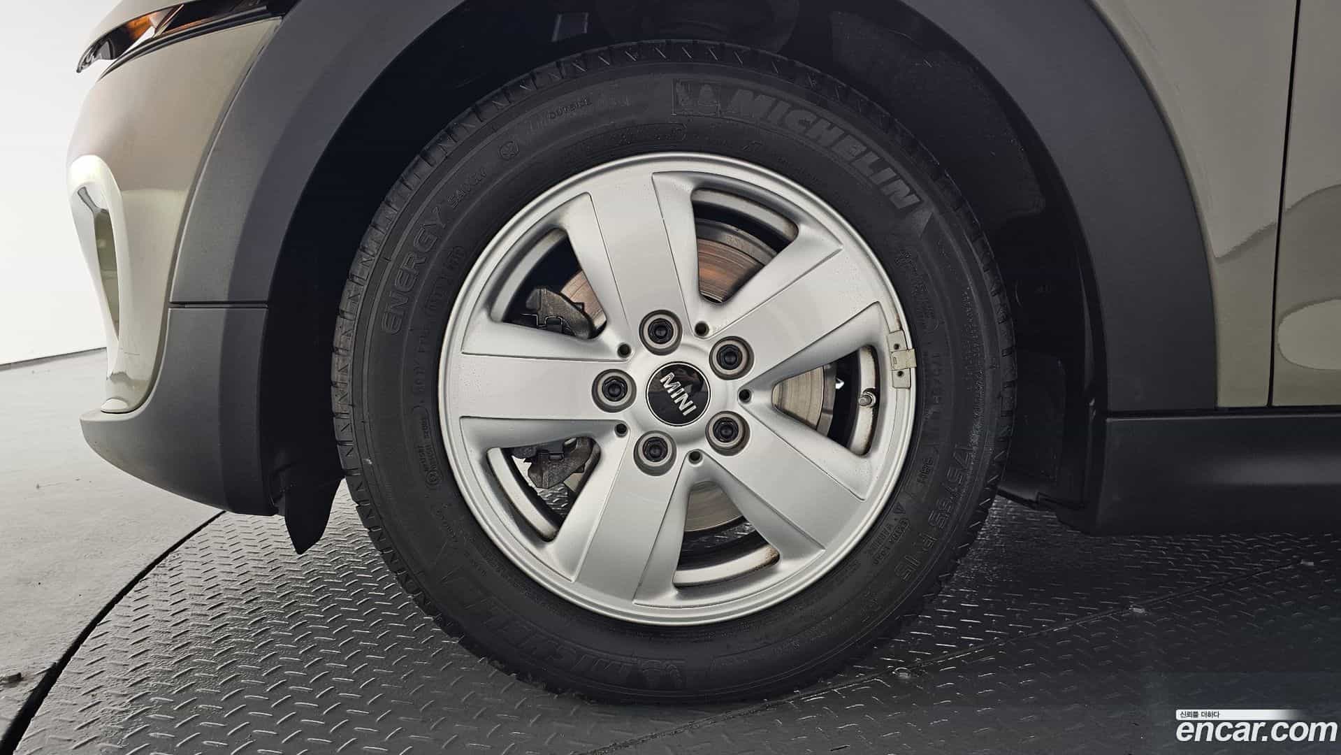 Cooper Mini 2019.6-OUTER-005