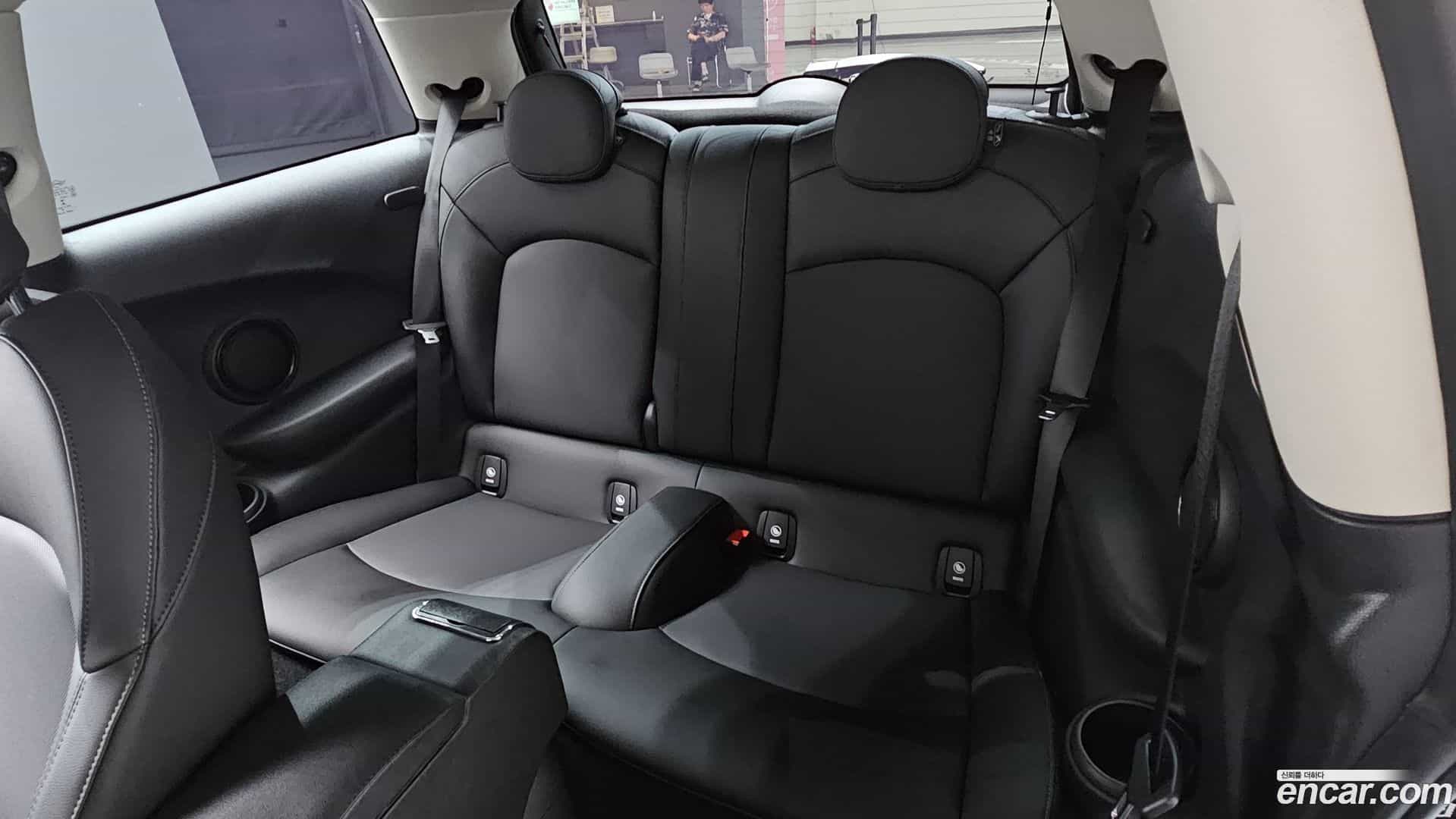 Cooper Mini 2019.6-OPTION-016