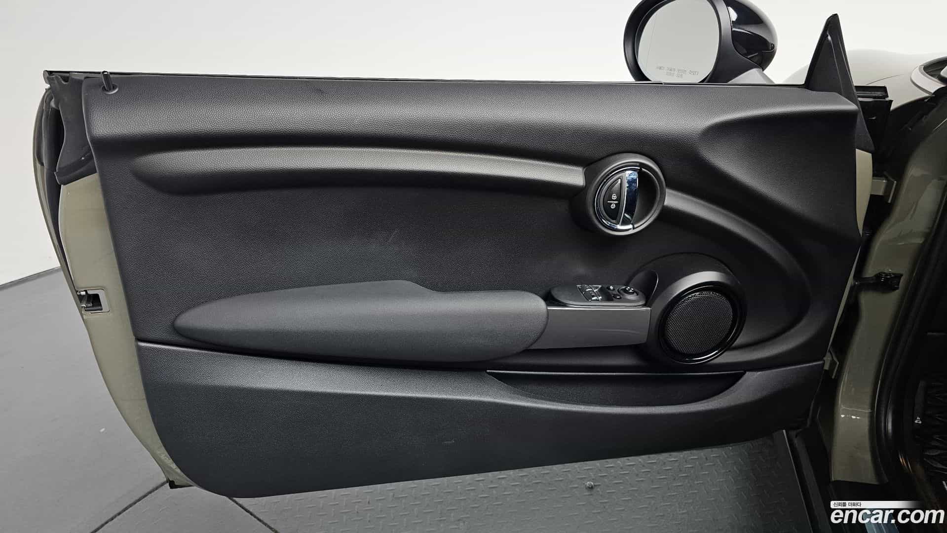 Cooper Mini 2019.6-INNER-034