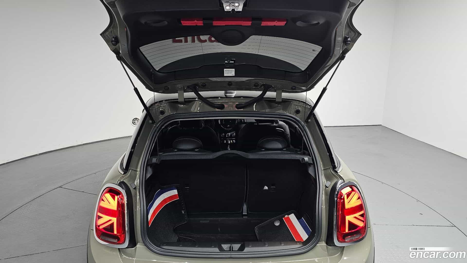 Cooper Mini 2019.6-OPTION-043