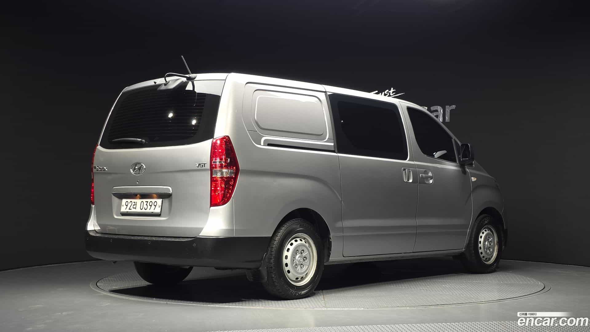 Starex Hyundai 2019.4-OUTER-002