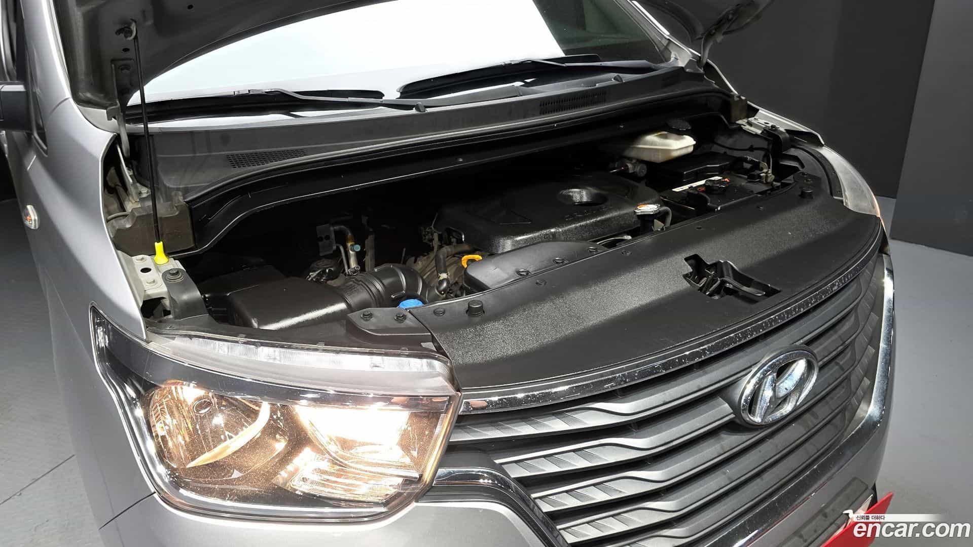 Starex Hyundai 2019.4-OUTER-006