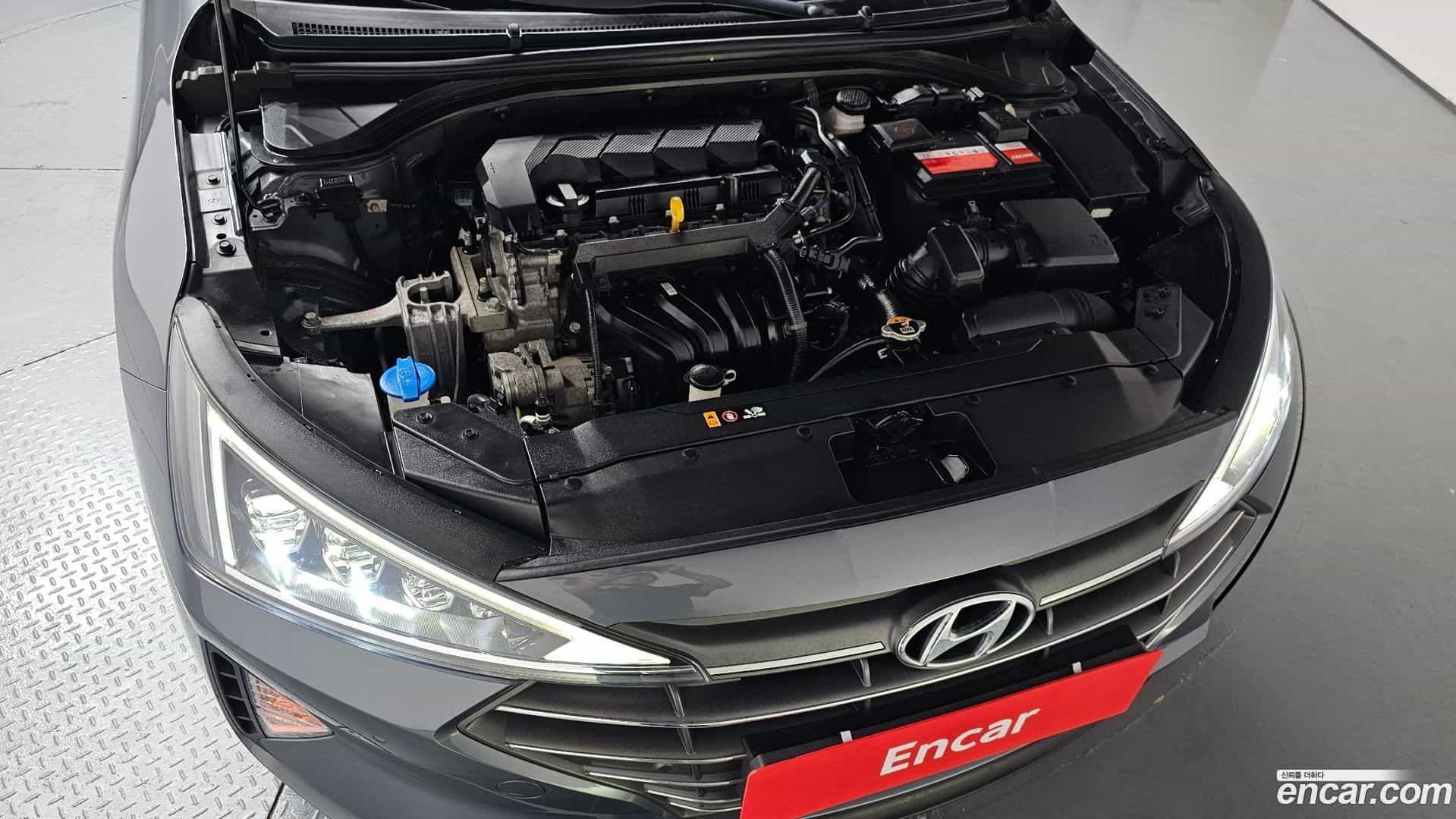 AVANTE Hyundai 2020.0-OUTER-006