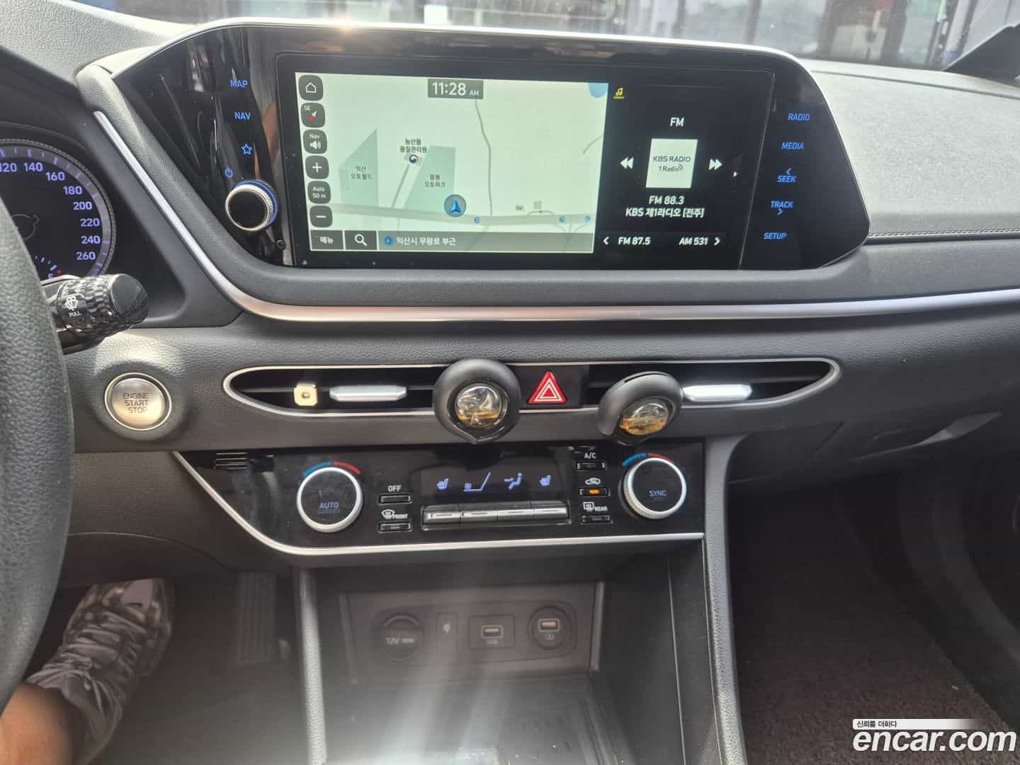 Sonata Hyundai 2019.4-OPTION-015