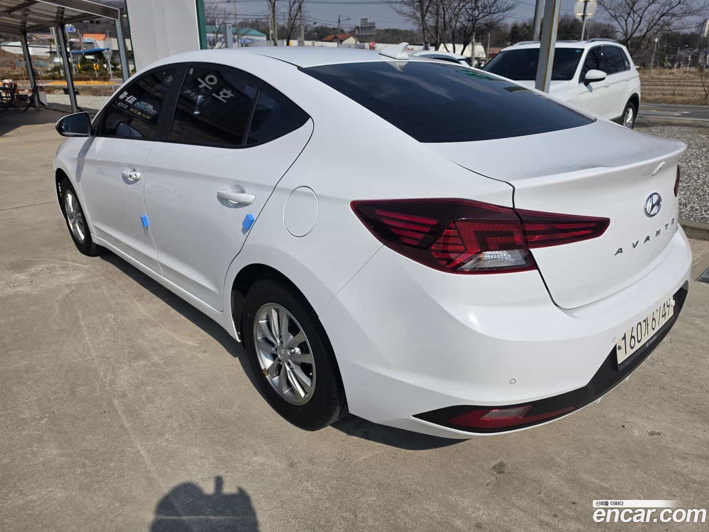 AVANTE Hyundai 2019.1-OUTER-005