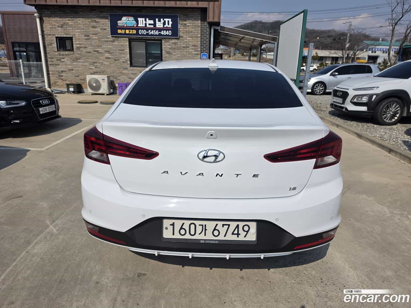 AVANTE Hyundai 2019.1-OUTER-006