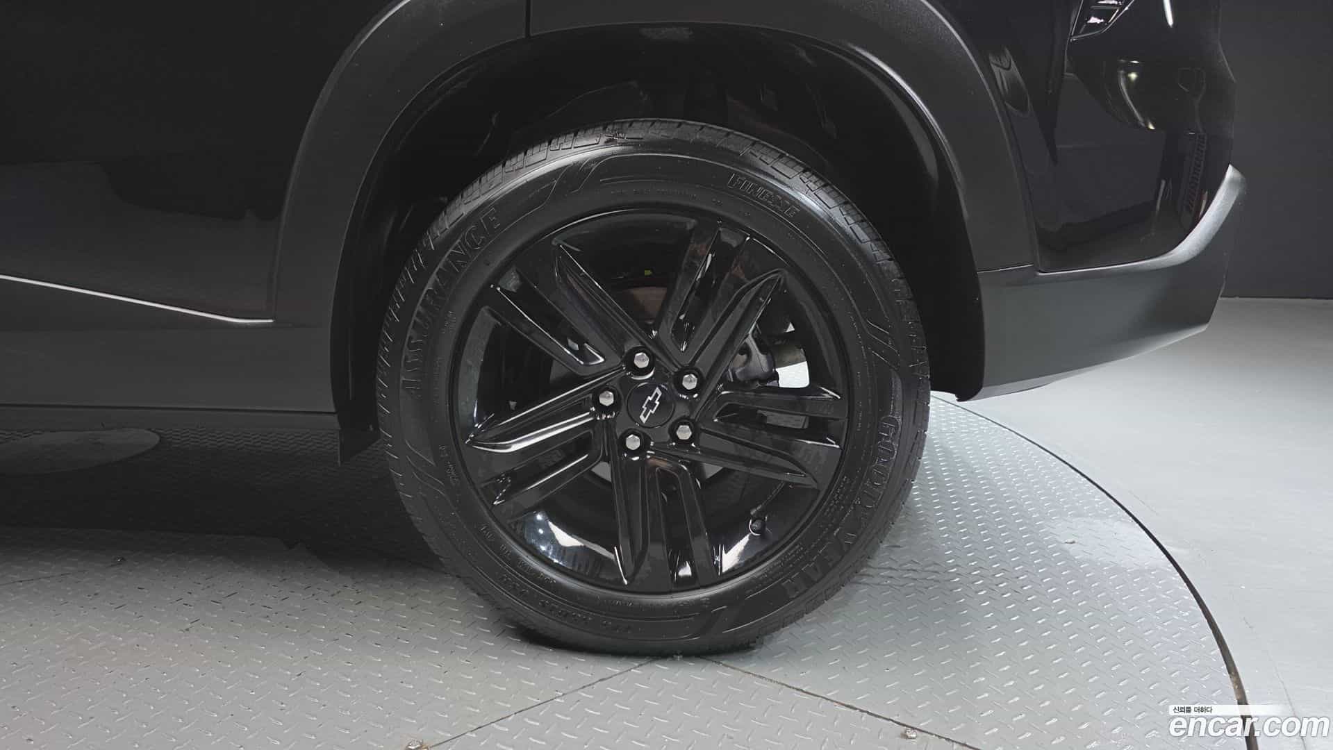Trax Chevrolet 2024.5-OUTER-031