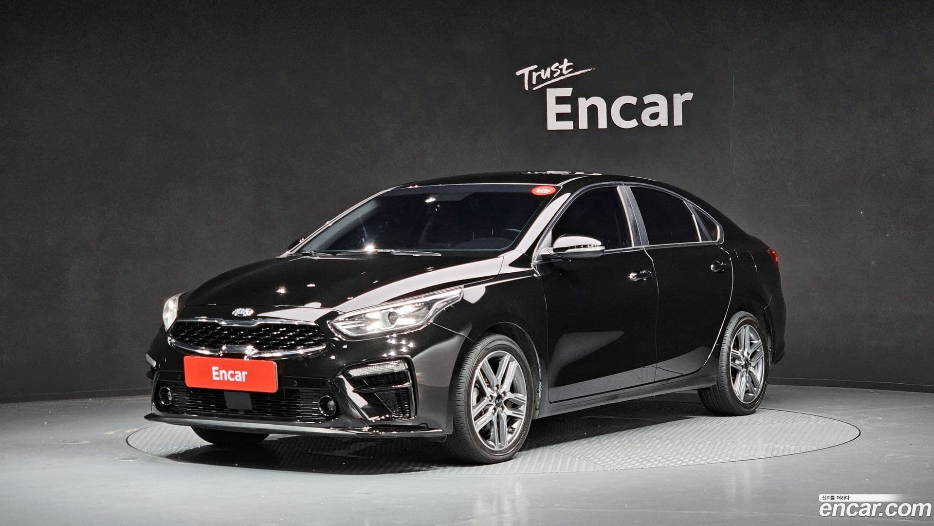 Main__Slider__Photo:K3 Kia 2018.4-0