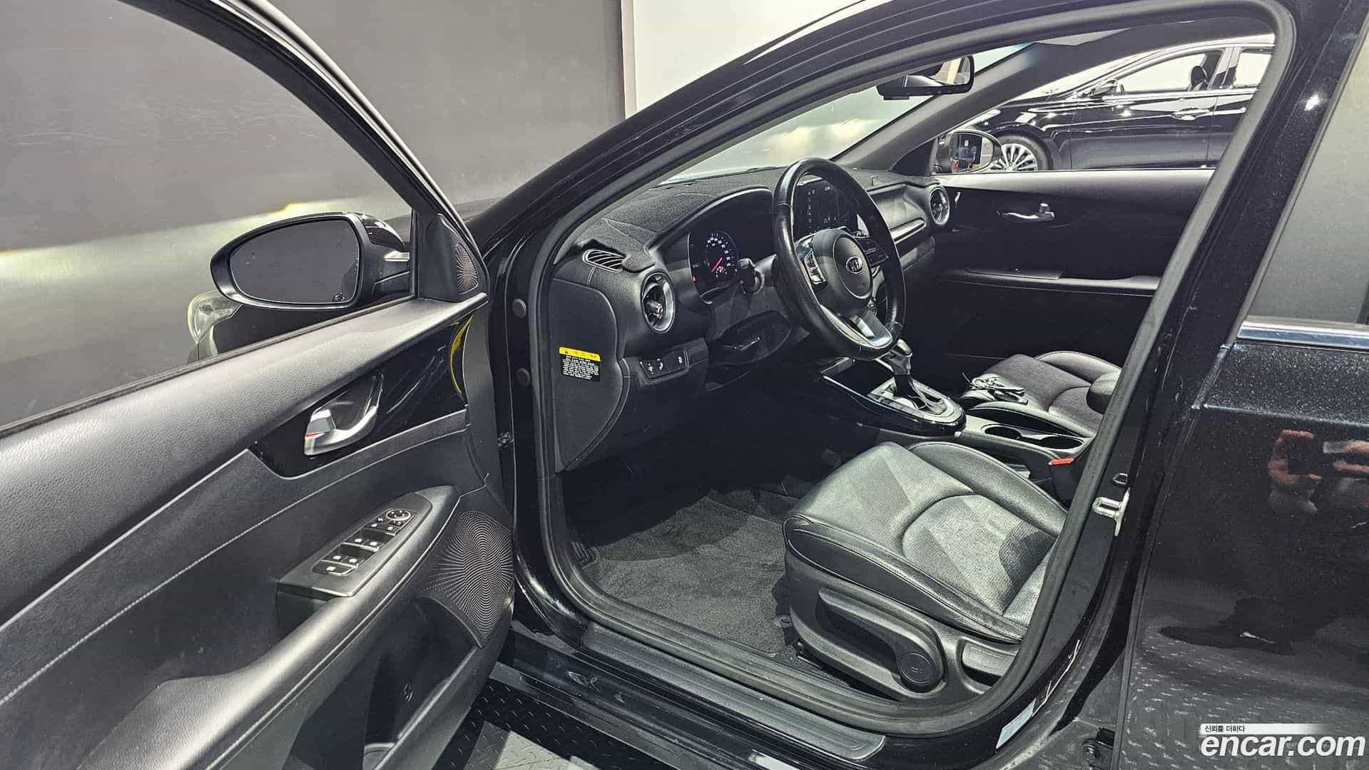 K3 Kia 2018.4-INNER-010
