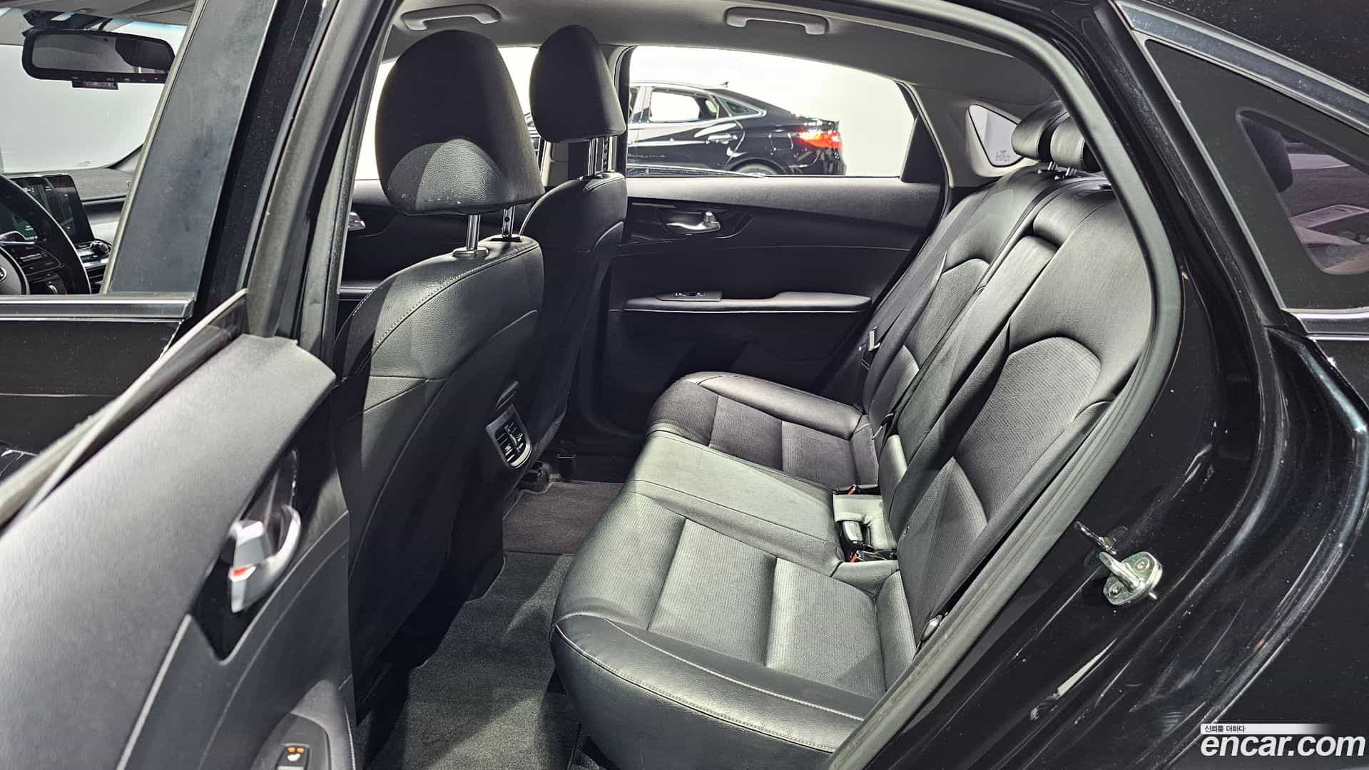 K3 Kia 2018.4-OPTION-015