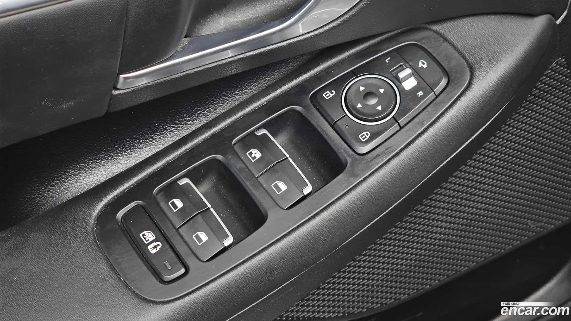 Sonata Hyundai 2020.8-OPTION-041