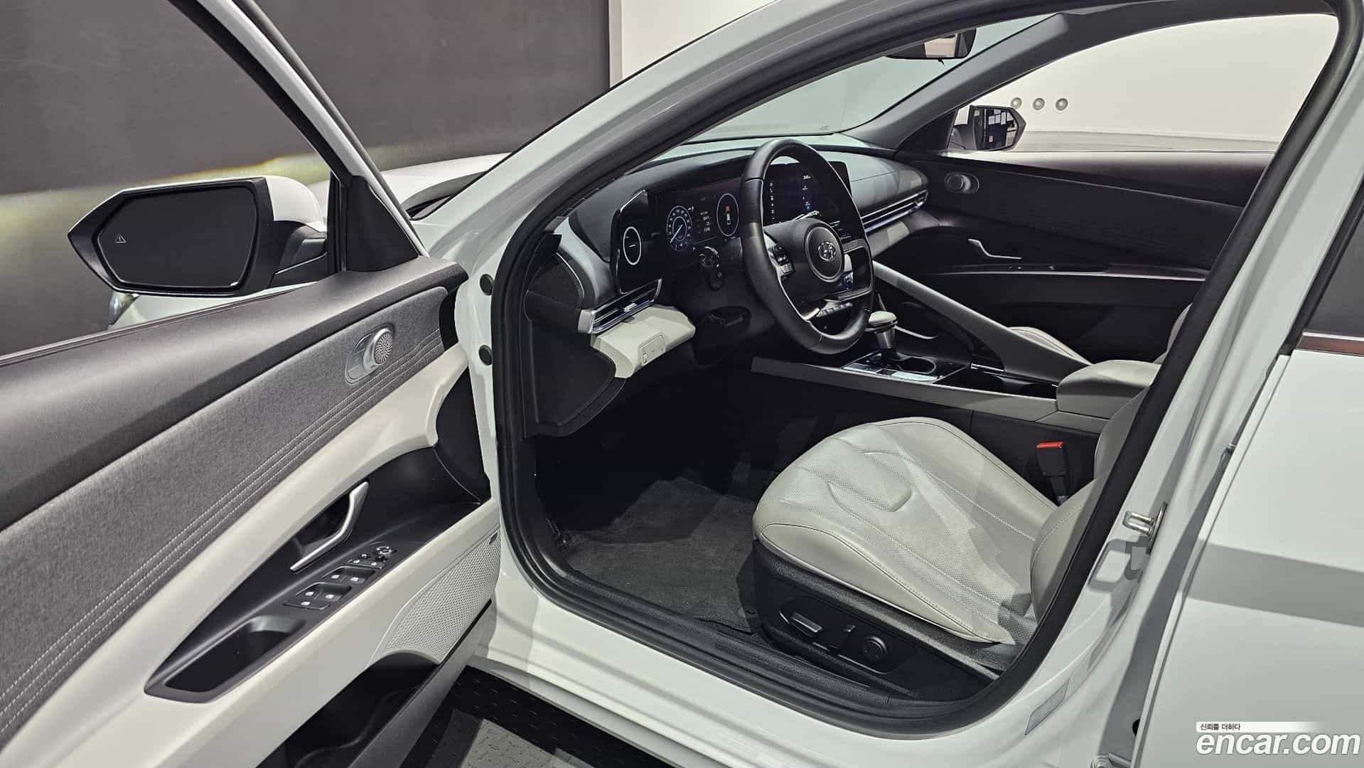 AVANTE Hyundai 2021.8-INNER-010