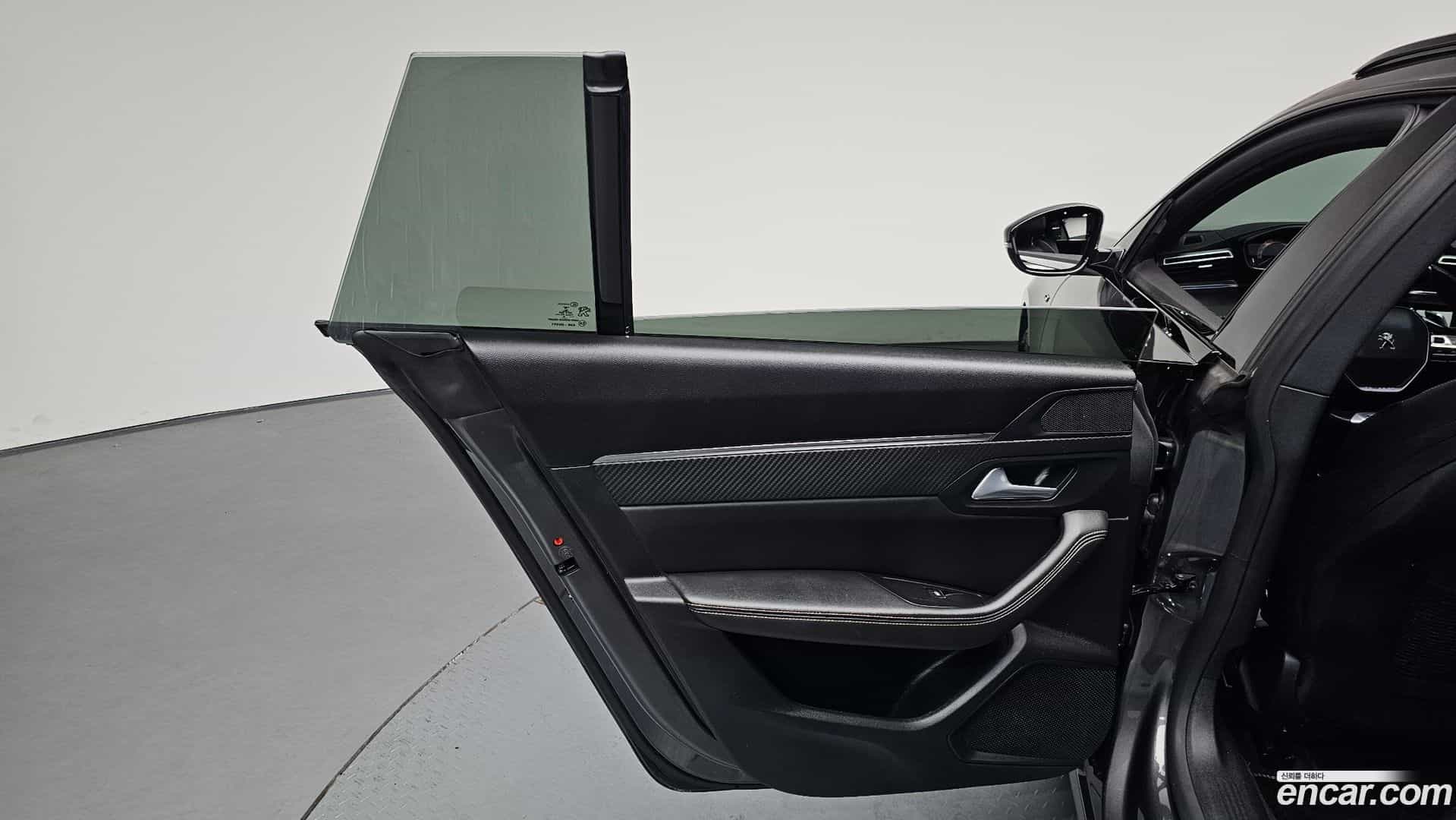 508 Peugeot 2021.10-INNER-035