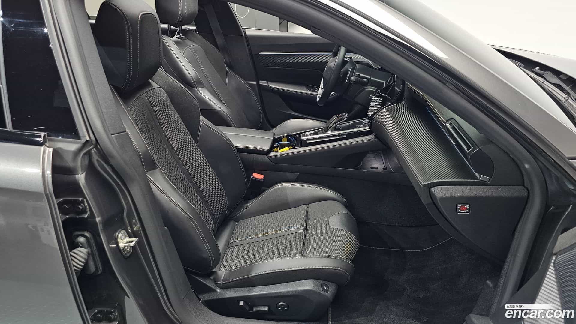 508 Peugeot 2021.10-INNER-036