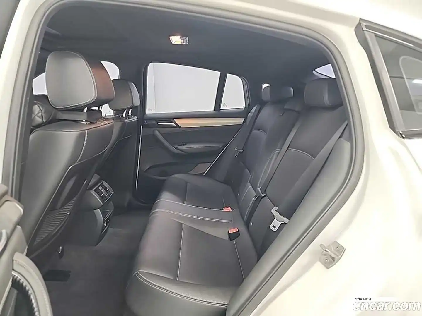X4 BMW 2017.7-OPTION-016