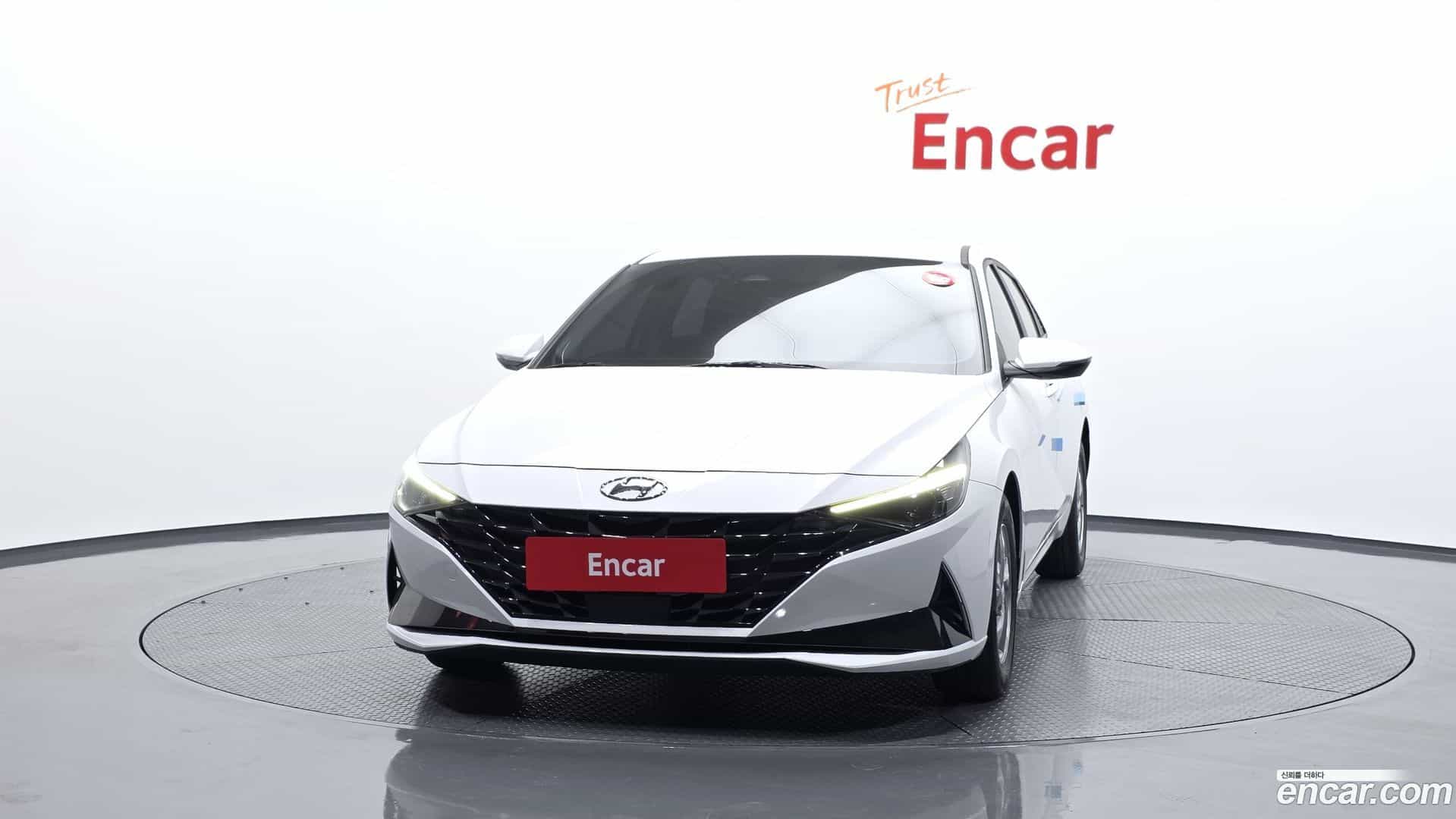AVANTE Hyundai 2021.0-OUTER-003