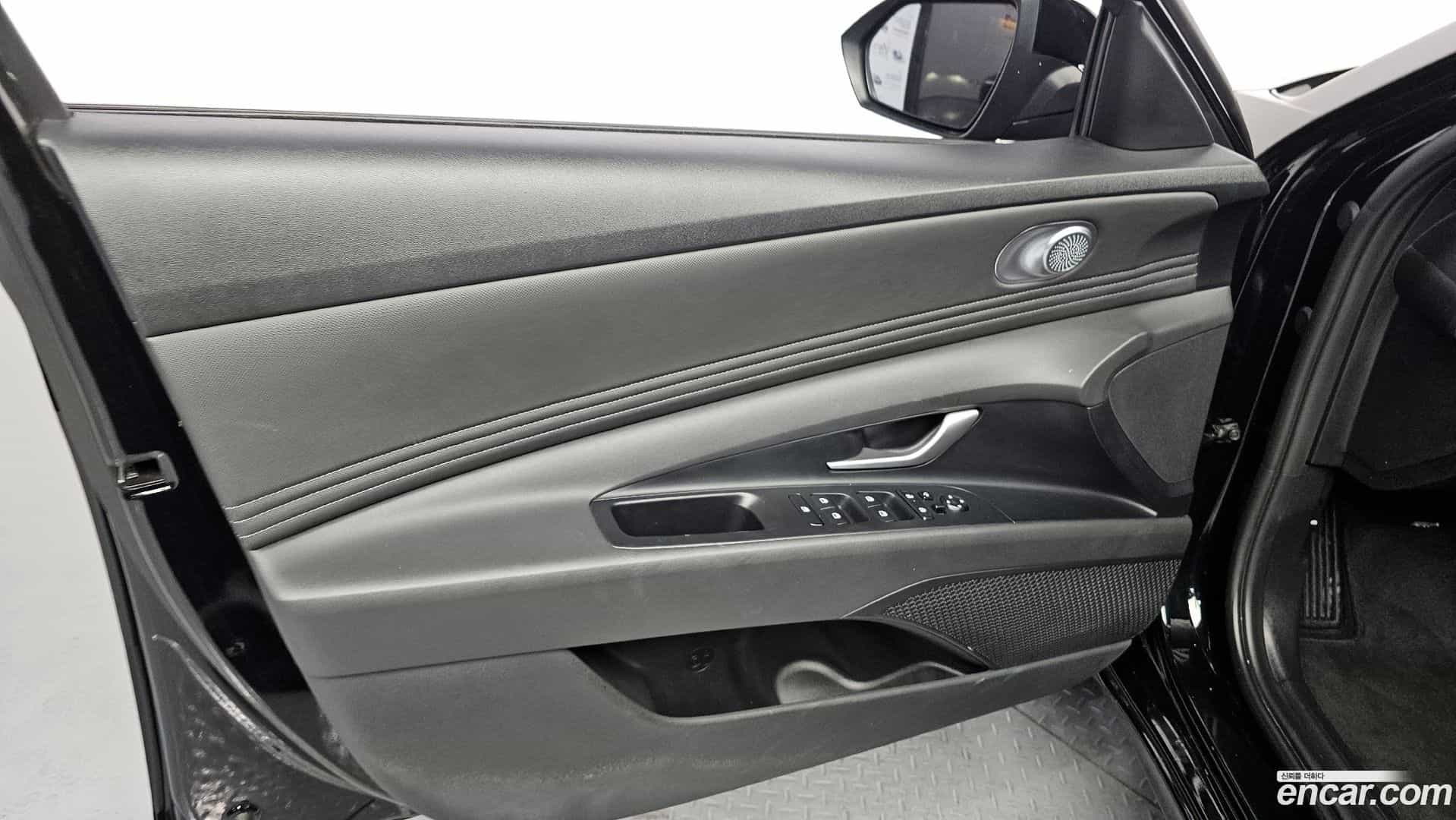 AVANTE Hyundai 2025.3-INNER-034