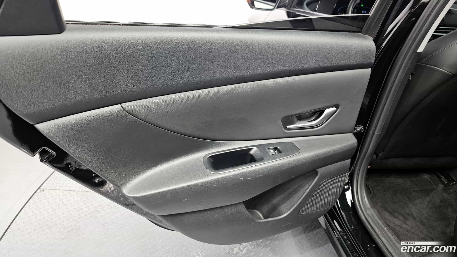 AVANTE Hyundai 2025.3-INNER-035