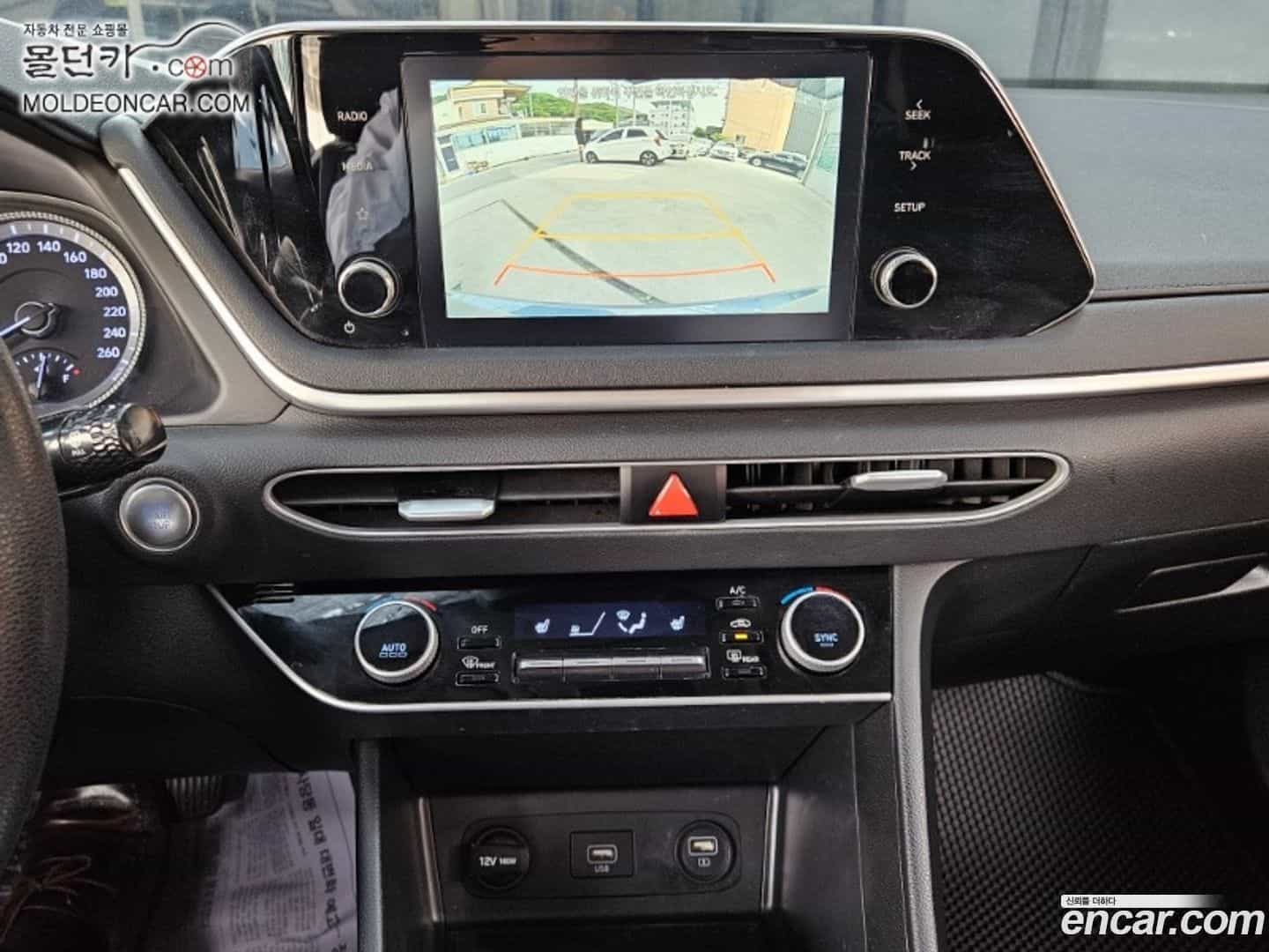 Sonata Hyundai 2019.6-INNER-009