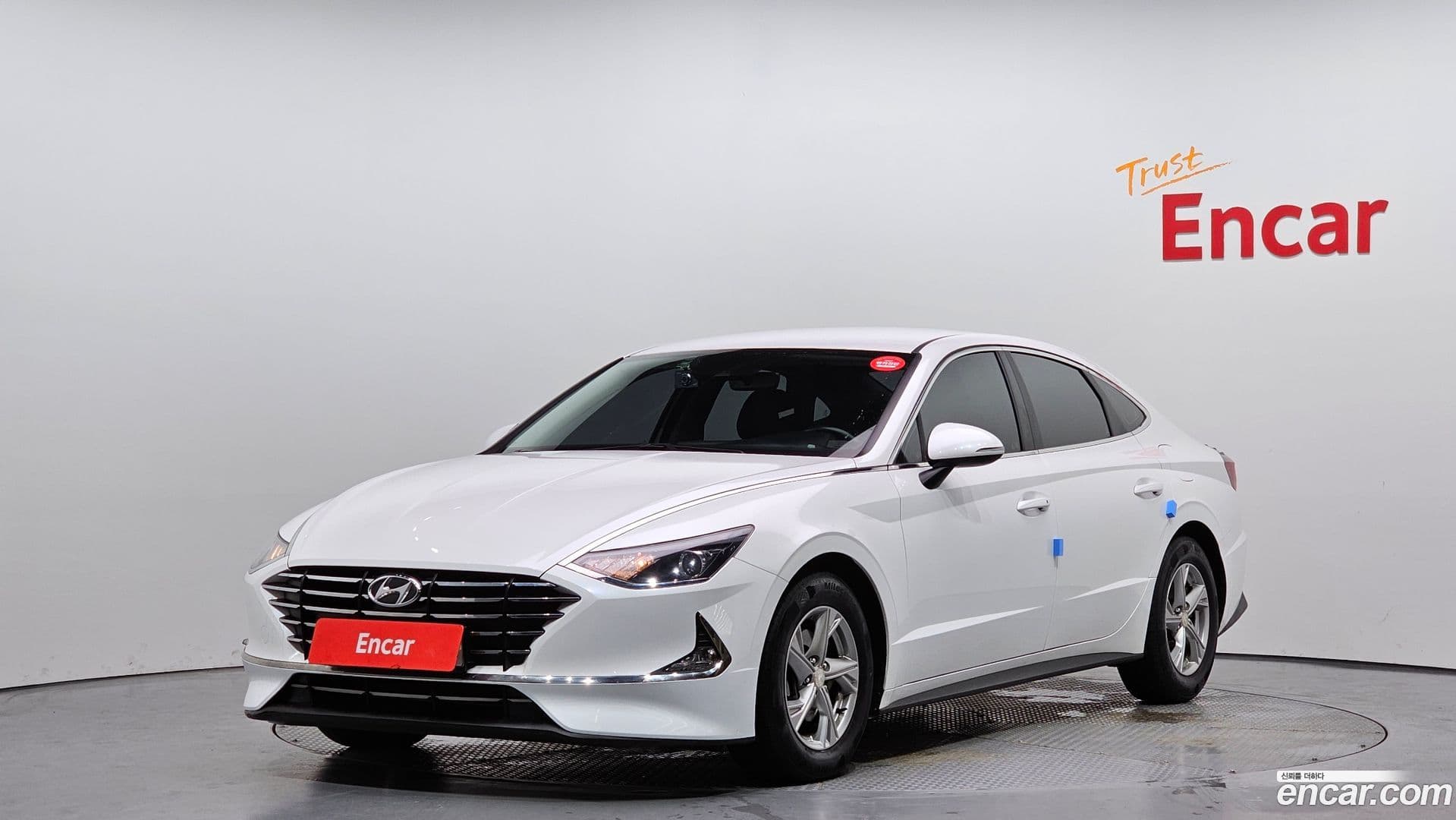 Main__Slider__Photo:Sonata Hyundai 2019.4-0