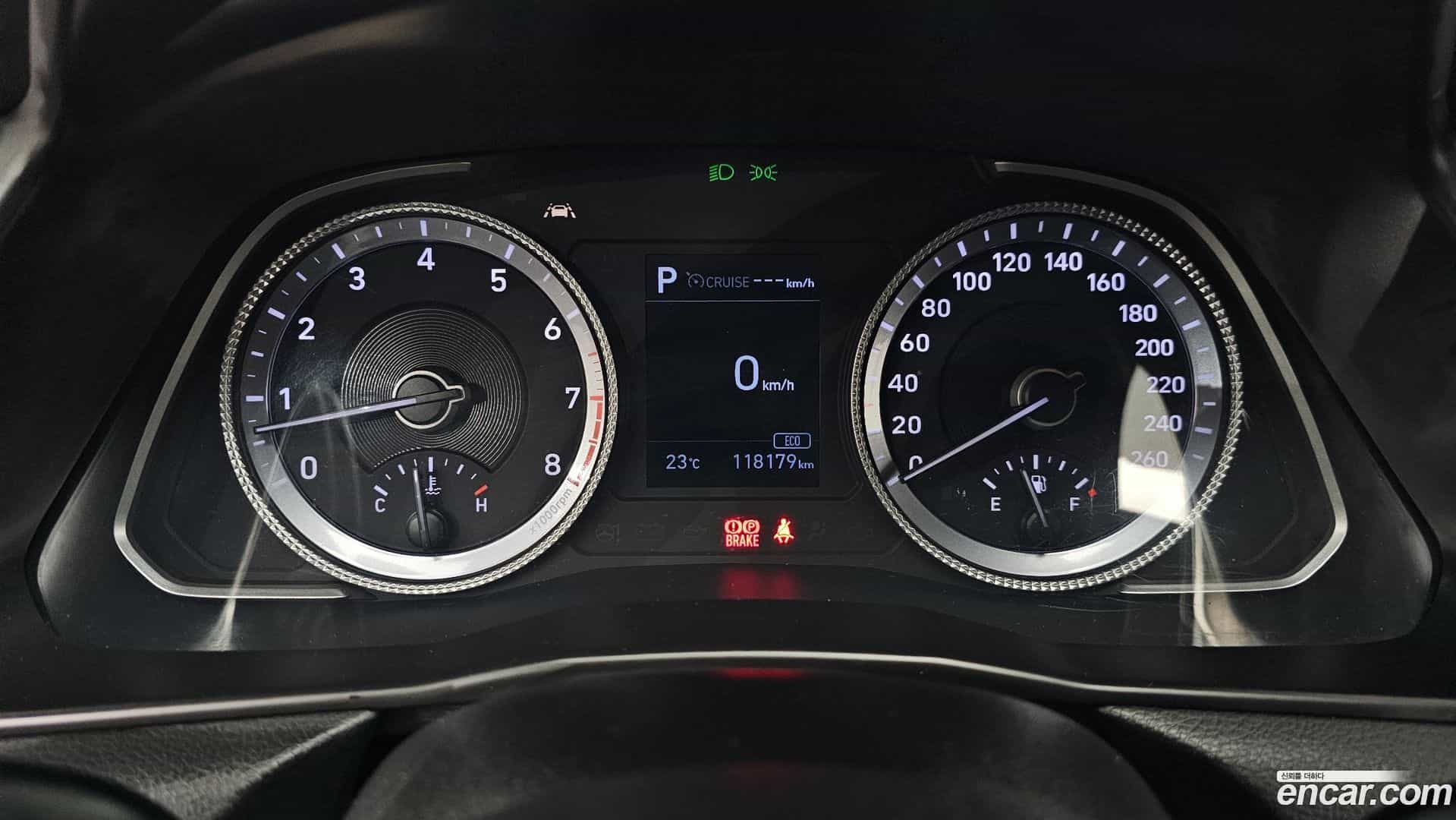 Sonata Hyundai 2019.4-INNER-008
