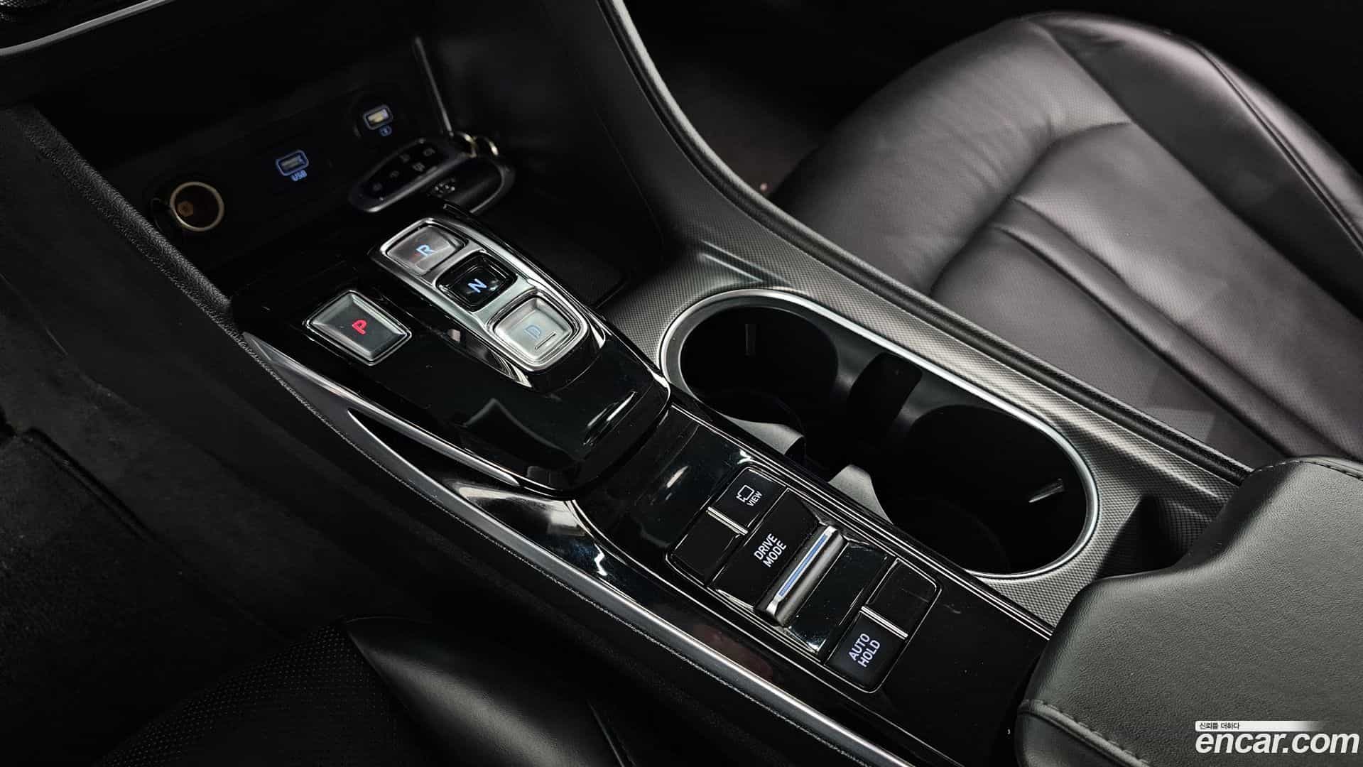 Sonata Hyundai 2019.4-INNER-009