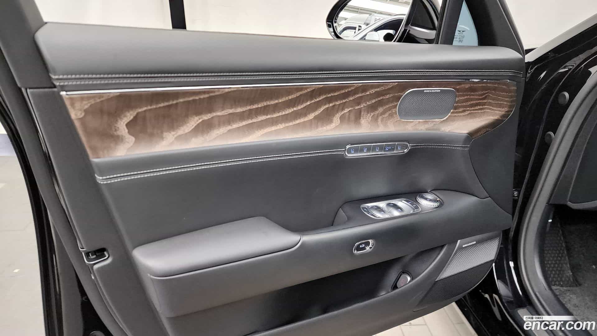 G90 Genesis 2023.11-INNER-034