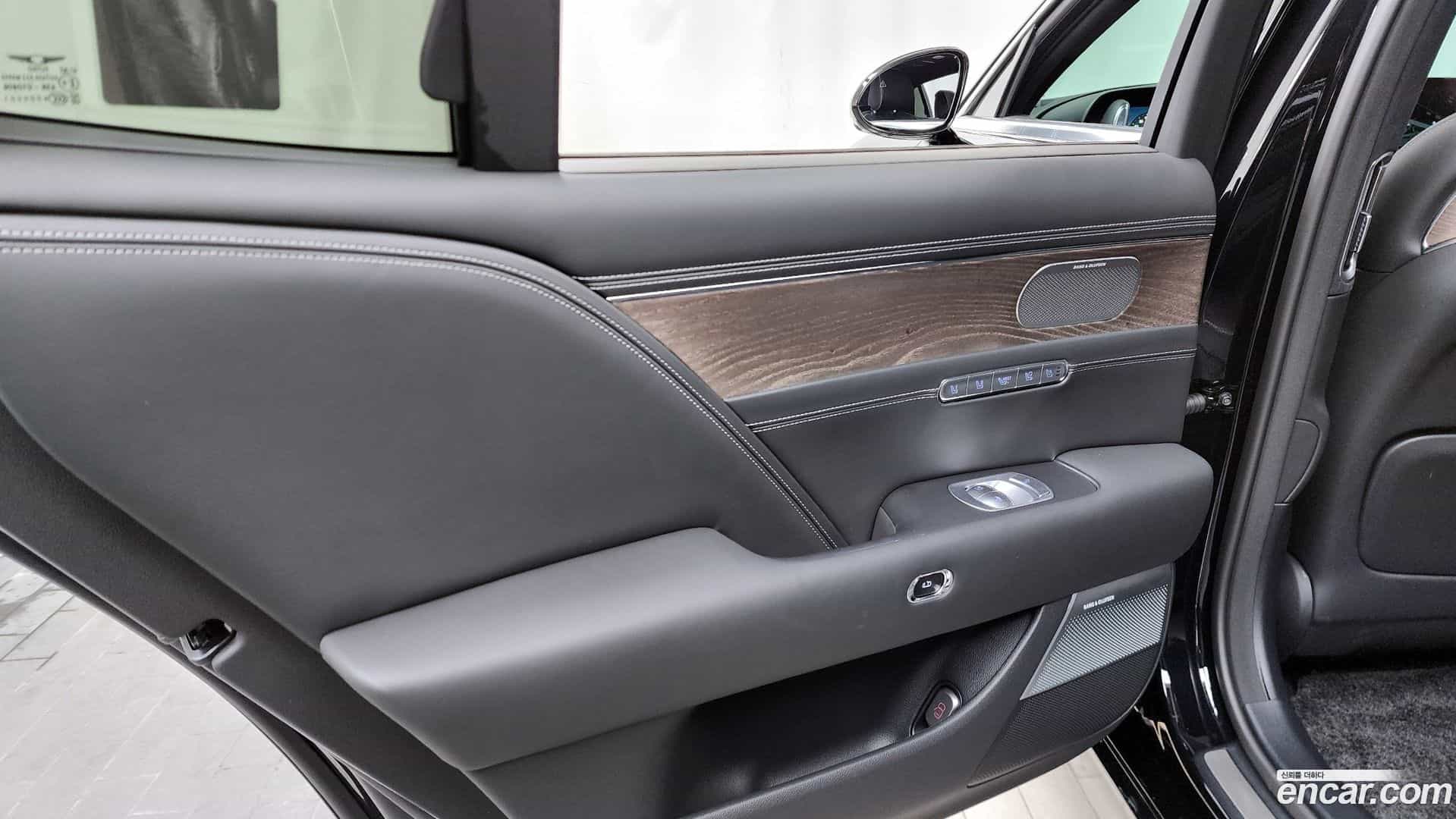 G90 Genesis 2023.11-INNER-035