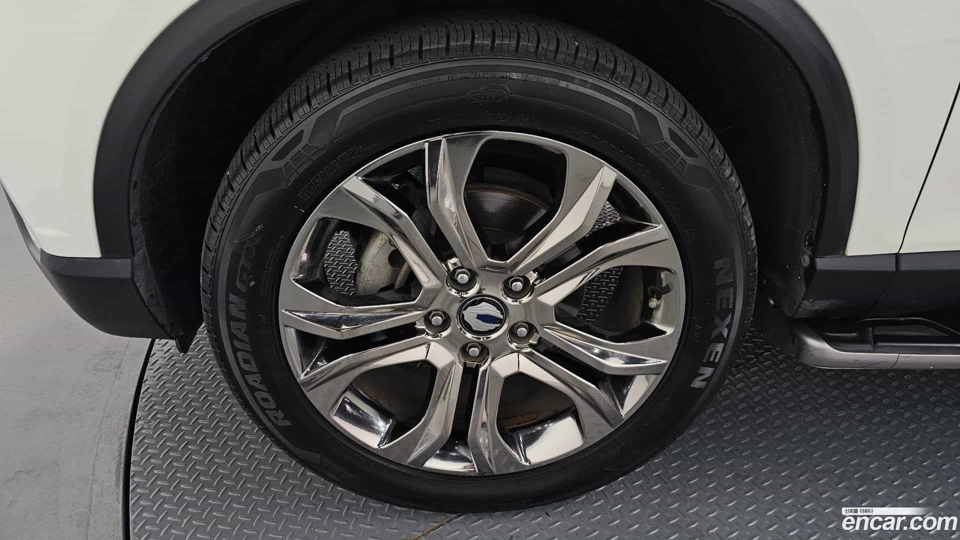 Rexton KG Mobility 2017.4-OUTER-005