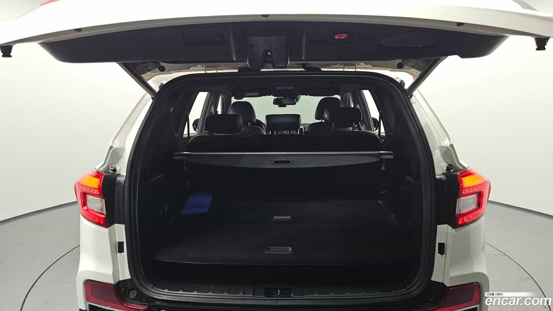 Rexton KG Mobility 2017.4-OPTION-024