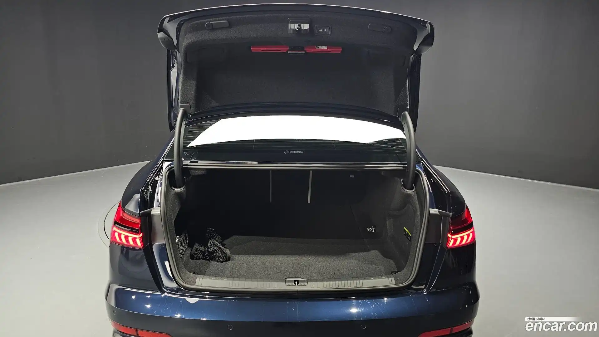 A6 Audi 2025.4-OPTION-024