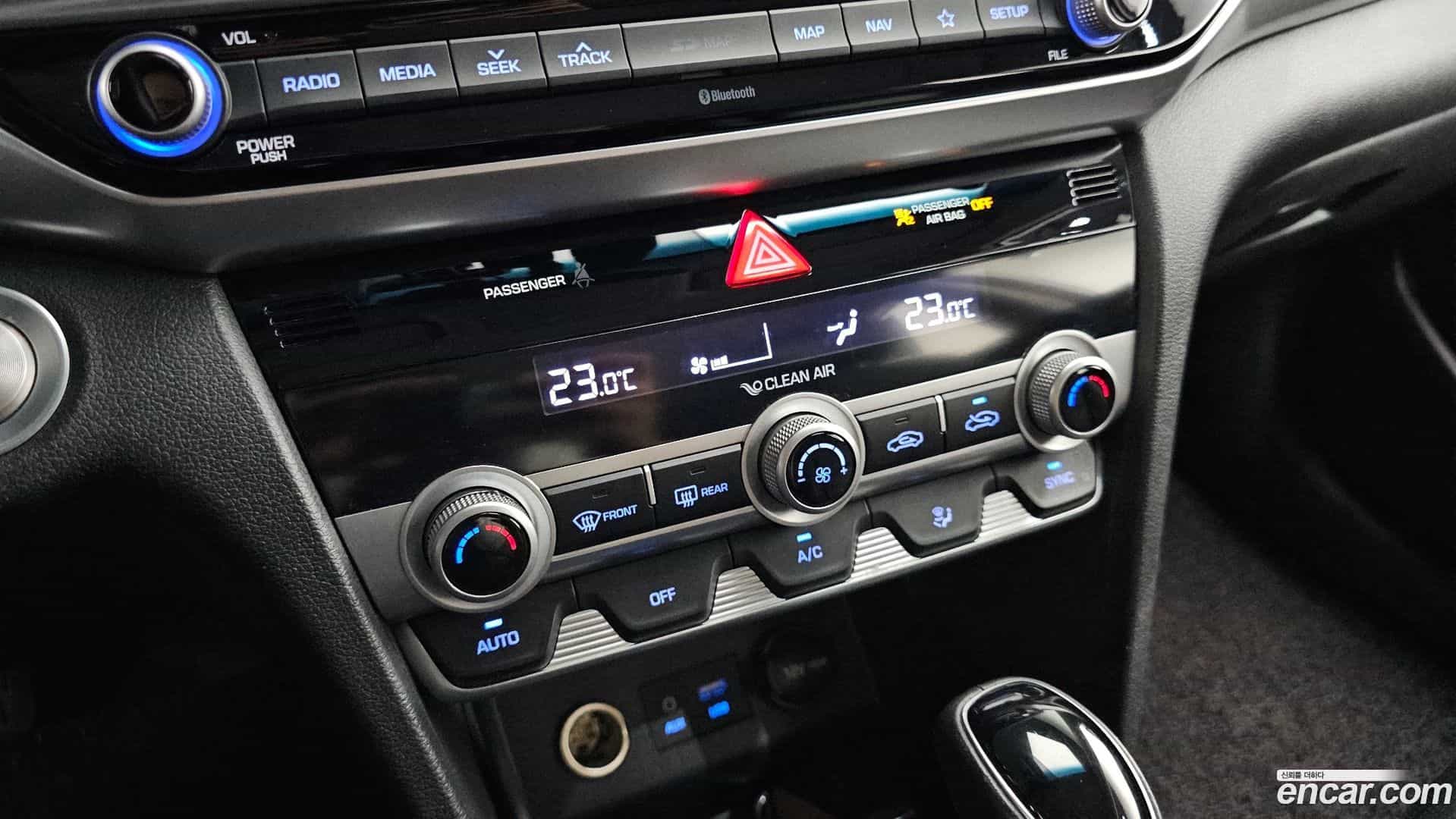 AVANTE Hyundai 2019.6-OPTION-021