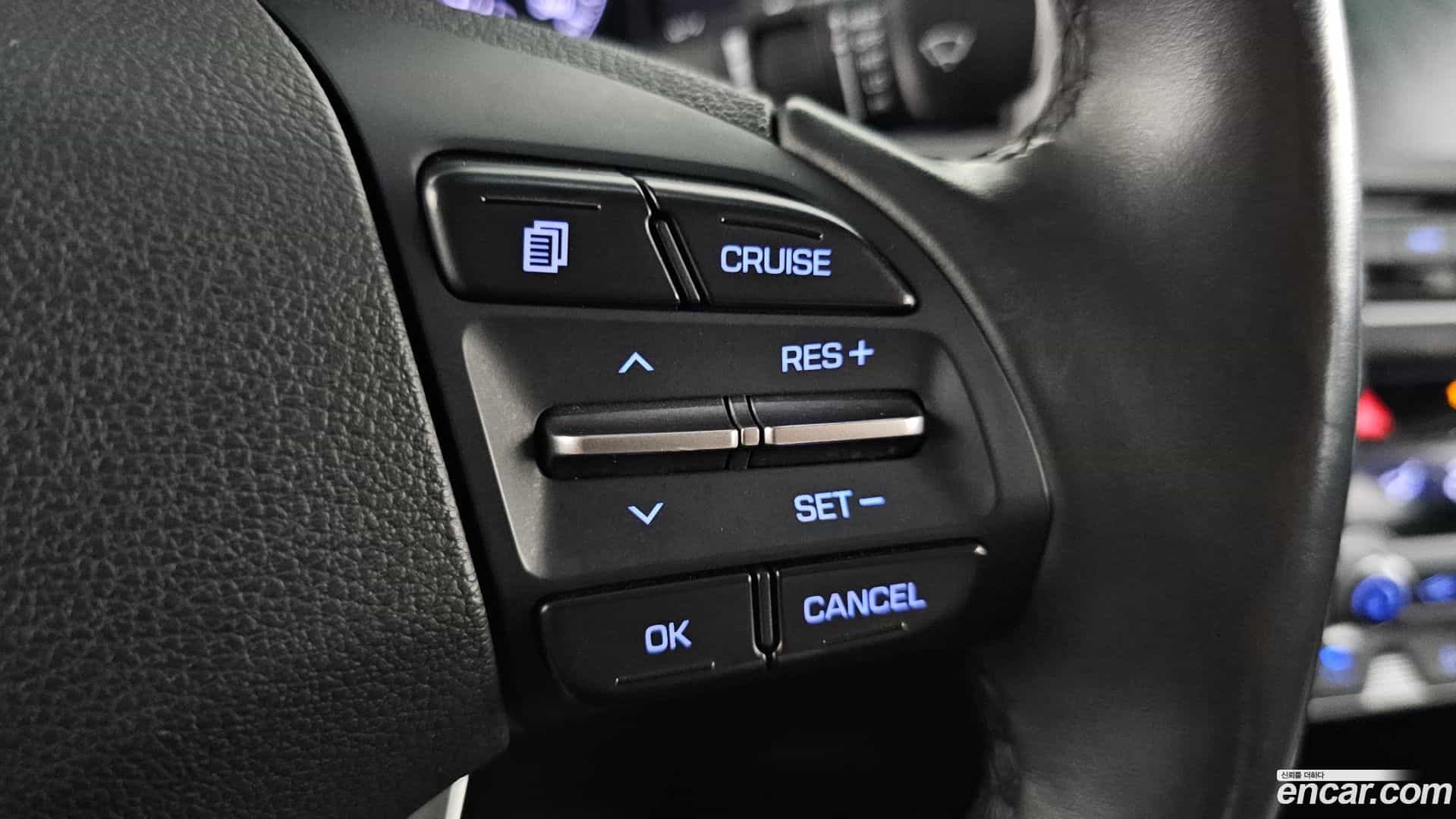 AVANTE Hyundai 2019.6-OPTION-022
