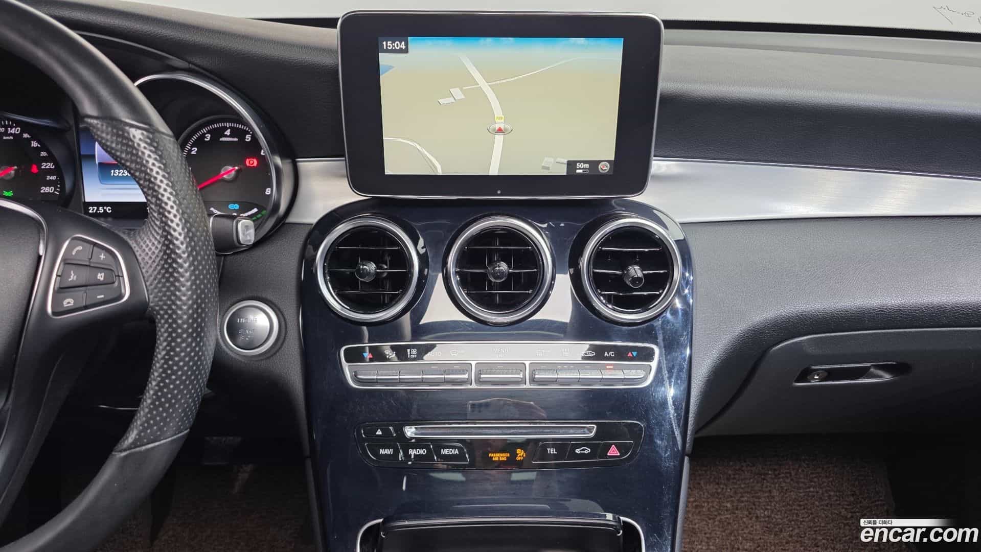 GLC-Class Mercedes-Benz 2019.0-OPTION-019