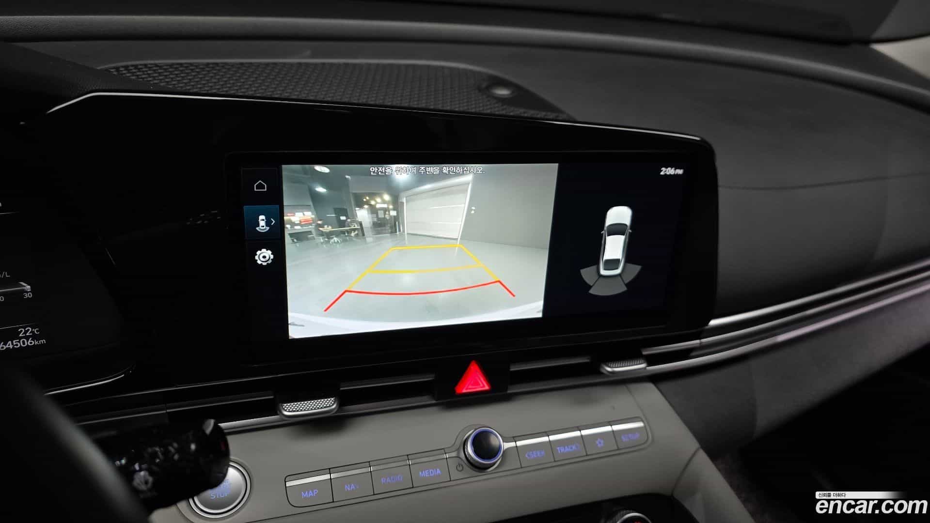 AVANTE Hyundai 2022.2-OPTION-018