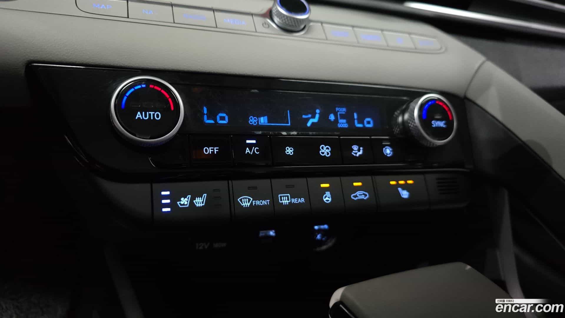 AVANTE Hyundai 2022.2-OPTION-021