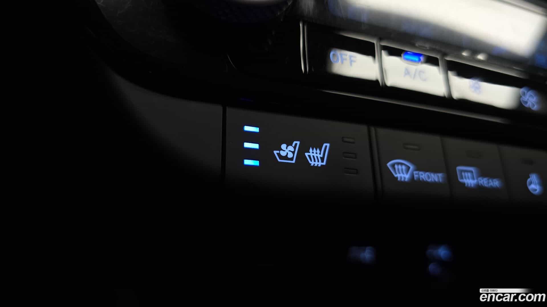 AVANTE Hyundai 2022.2-OPTION-043