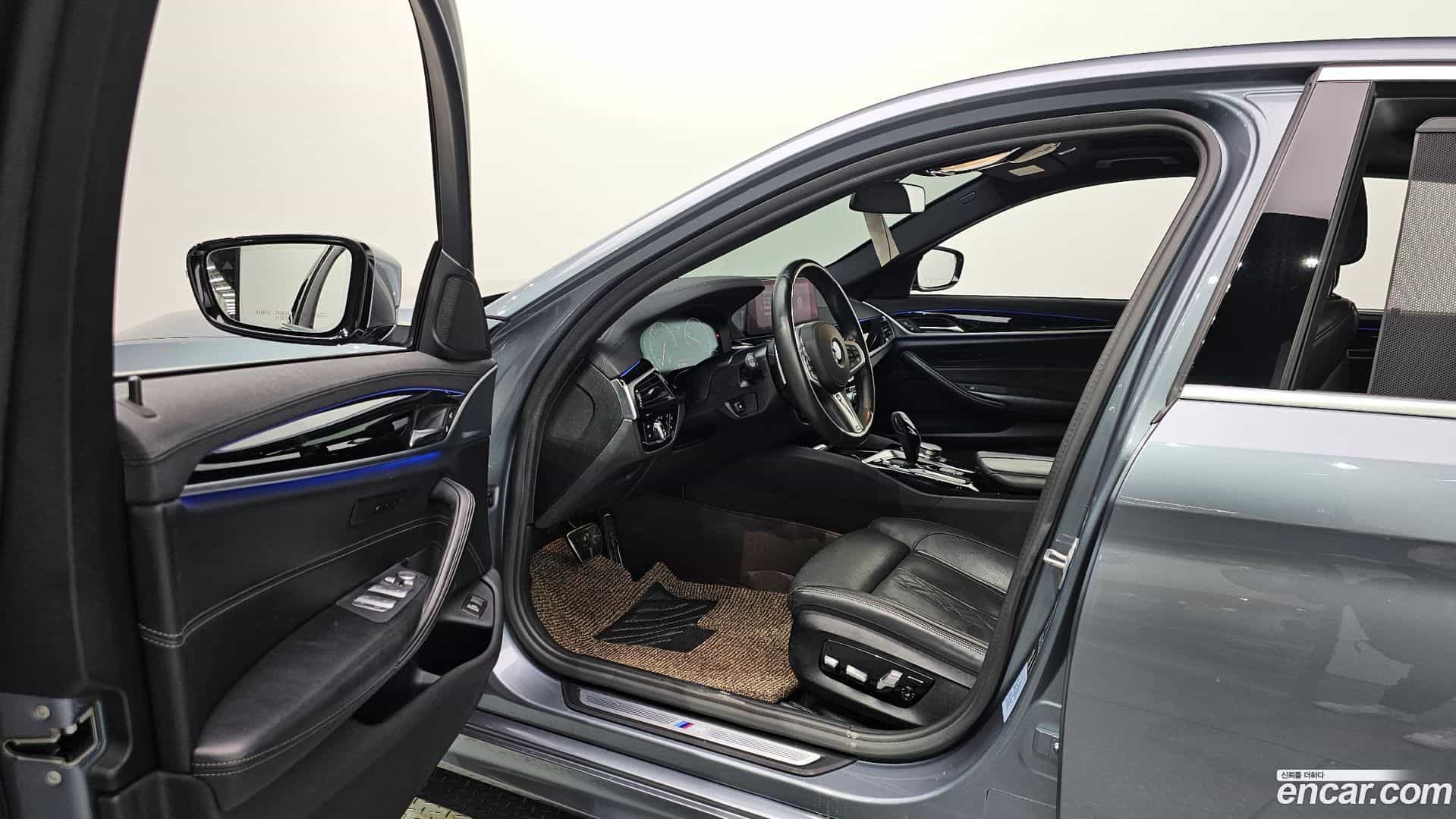 5-Series BMW 2019.8-INNER-010