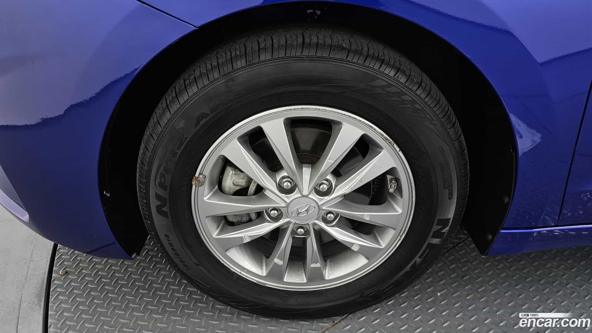 AVANTE Hyundai 2019.4-OUTER-005