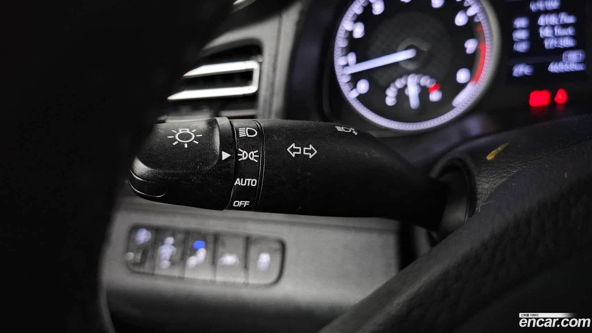 AVANTE Hyundai 2019.4-OPTION-021