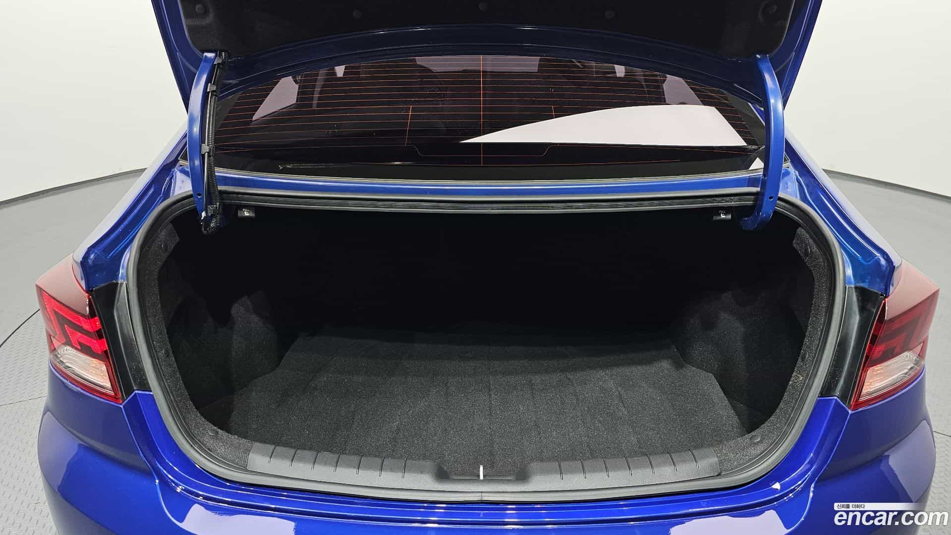 AVANTE Hyundai 2019.4-OPTION-024