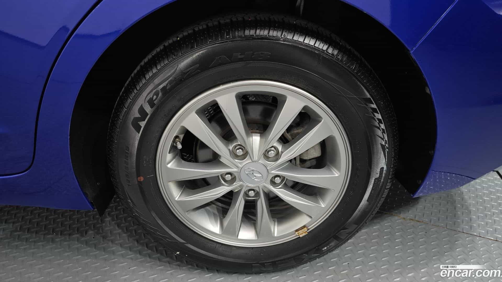 AVANTE Hyundai 2019.4-OUTER-031